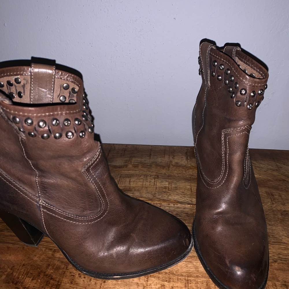 Brown studded Frye boots size 10